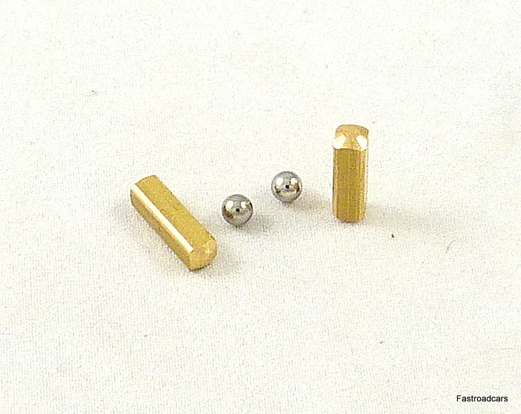WEBER DCOE CARB/ CARBURETTOR PUMP VALVE BALLS & WEIGHTS NEW